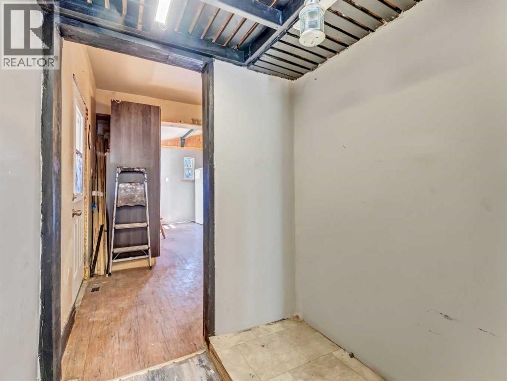 45 Walsh Street, Irvine, Alberta  T0J 1V0 - Photo 11 - A2306809