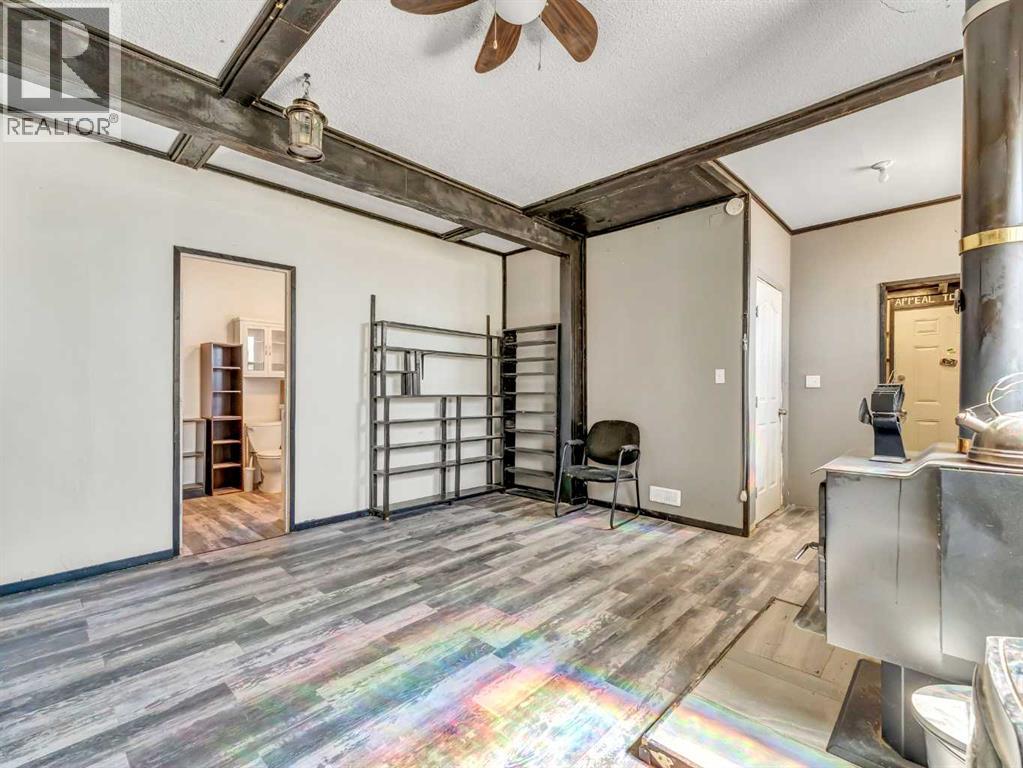 45 Walsh Street, Irvine, Alberta  T0J 1V0 - Photo 8 - A2306809