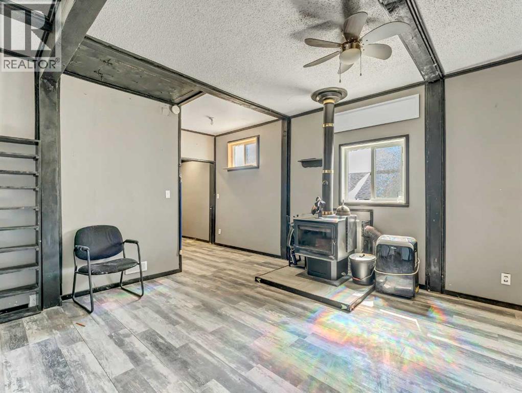 45 Walsh Street, Irvine, Alberta  T0J 1V0 - Photo 9 - A2306809