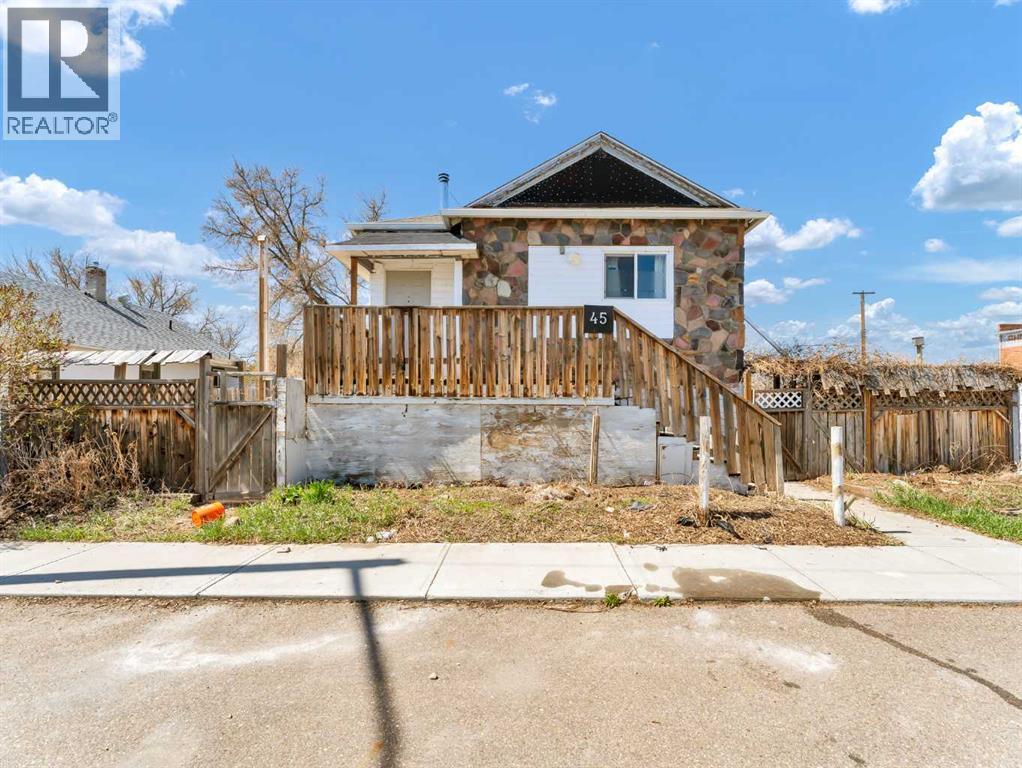 45 Walsh Street, Irvine, Alberta  T0J 1V0 - Photo 1 - A2306809