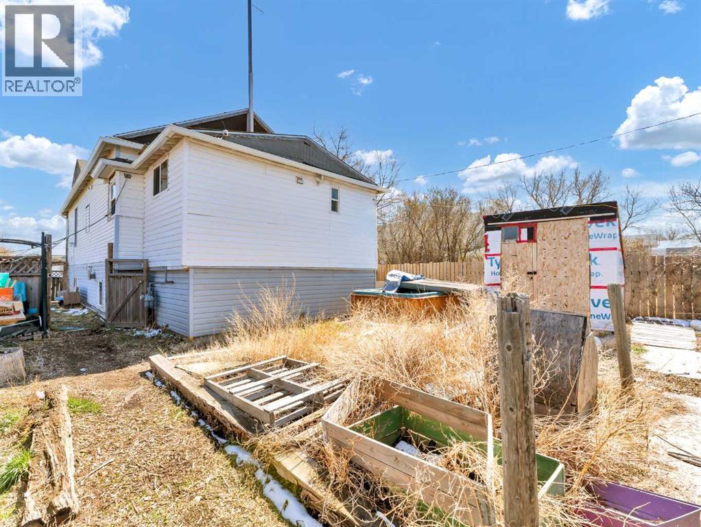 45 Walsh Street, Irvine, Alberta  T0J 1V0 - Photo 42 - A2306809