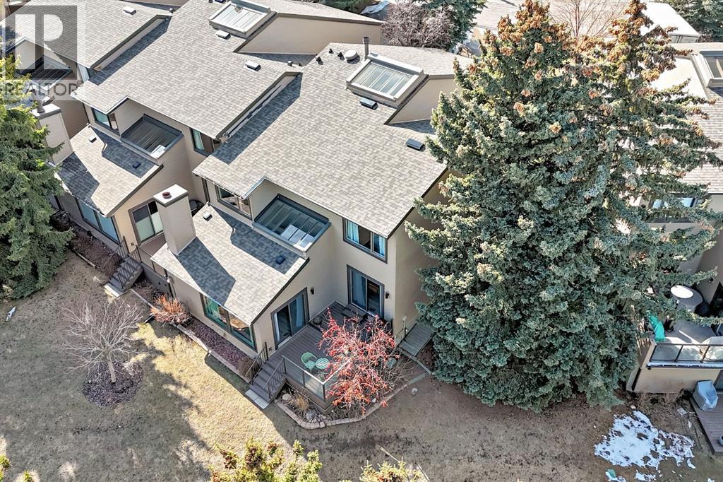 22 Coach Manor Terrace Sw, Calgary, Alberta  T3H 1C3 - Photo 7 - A2302330