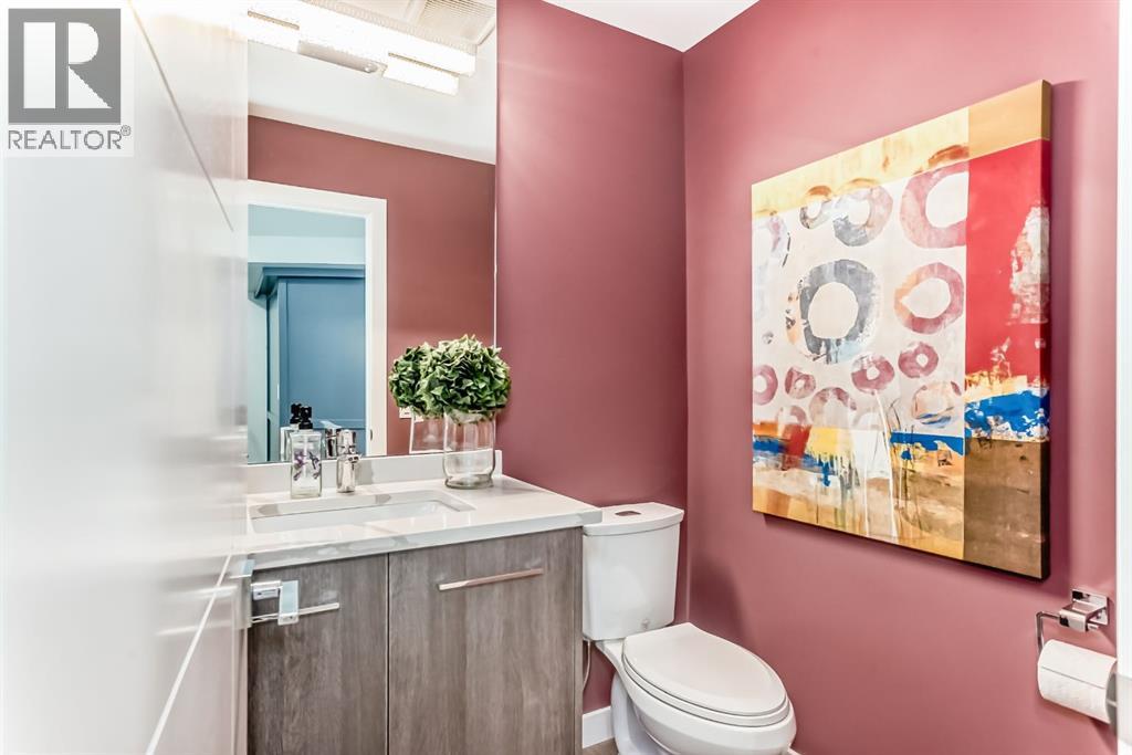 22 Coach Manor Terrace Sw, Calgary, Alberta  T3H 1C3 - Photo 25 - A2302330