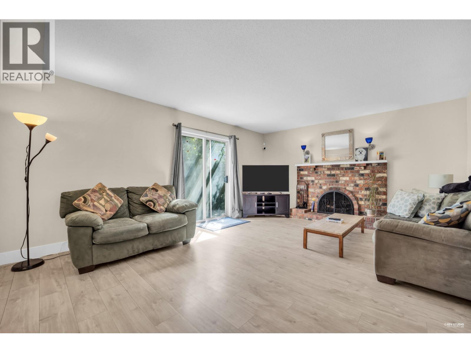 10460 Hollybank Drive, Richmond, British Columbia  V7E 4S5 - Photo 19 - R3114720