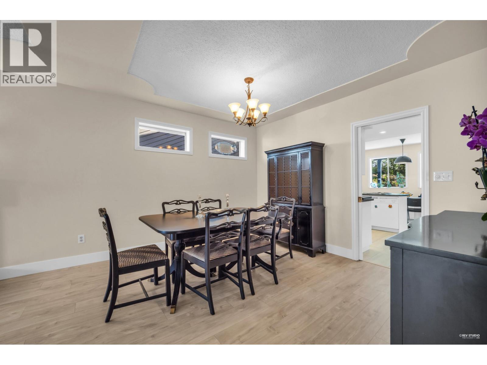 10460 Hollybank Drive, Richmond, British Columbia  V7E 4S5 - Photo 12 - R3114720