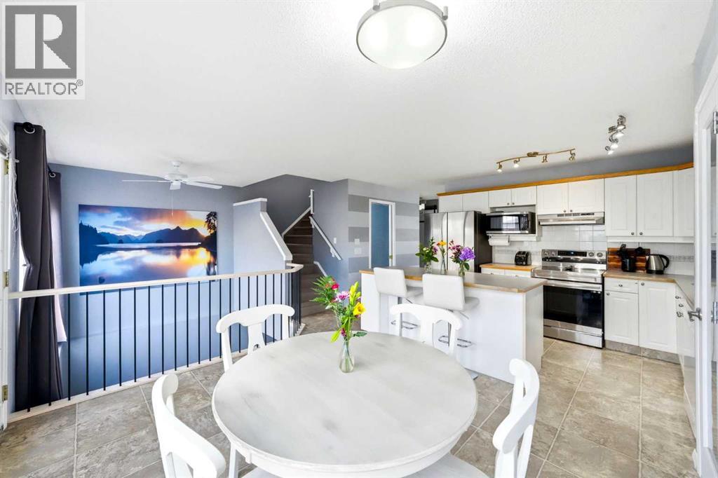 289 Douglas Ridge Circle Se, Calgary, Alberta  T2Z 3H5 - Photo 13 - A2306658