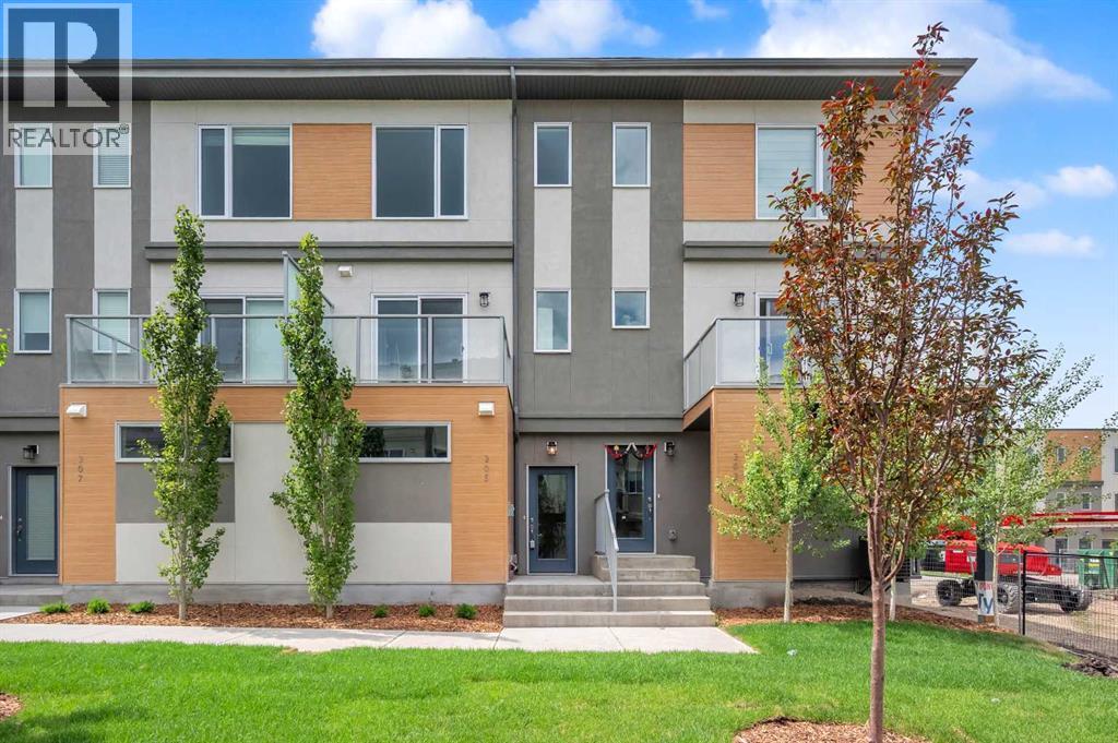 305 Shawnee Square SW, Calgary, Alberta  T2Y 0W4 - Photo 1 - A2277723