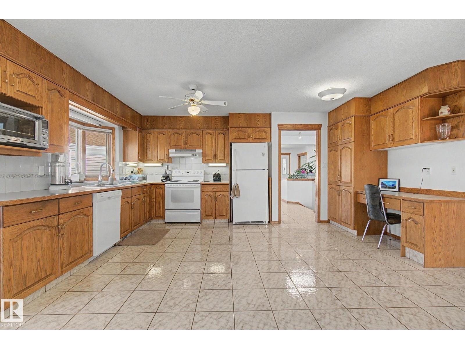 4228 46 St Nw, Edmonton, Alberta  T6L 6L9 - Photo 12 - E4485065