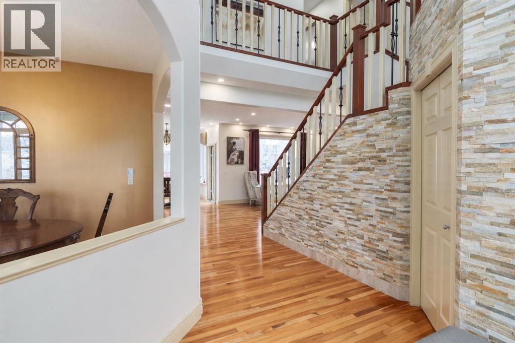 401 Marina Drive, Chestermere, Alberta  T1X 1V8 - Photo 4 - A2306909
