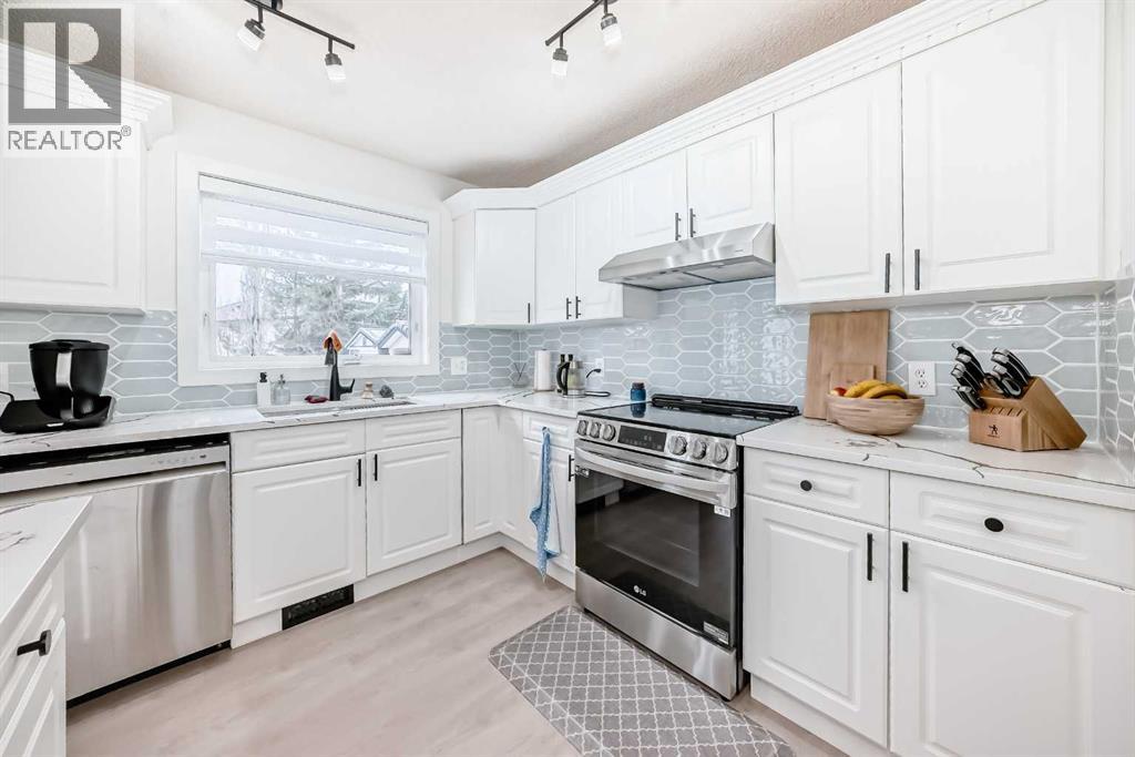 202 Hamptons Gardens Nw, Calgary, Alberta  T3A 5X4 - Photo 10 - A2306043