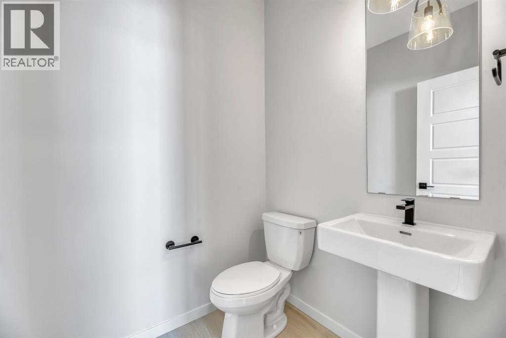 247 Annette Villas NW, Calgary, Alberta  T3R 2K5 - Photo 20 - A2282332