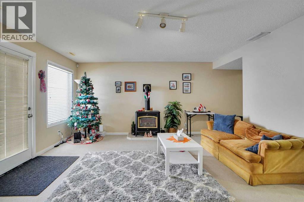 50 Hampstead Gardens NW, Calgary, Alberta  T3A 5Y5 - Photo 11 - A2295468