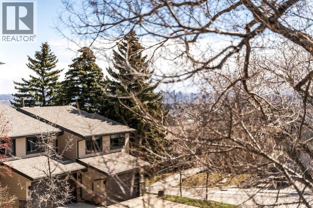 11 Coach Manor Rise SW, Calgary, Alberta  T3H 1C5 - Photo 34 - A2304872