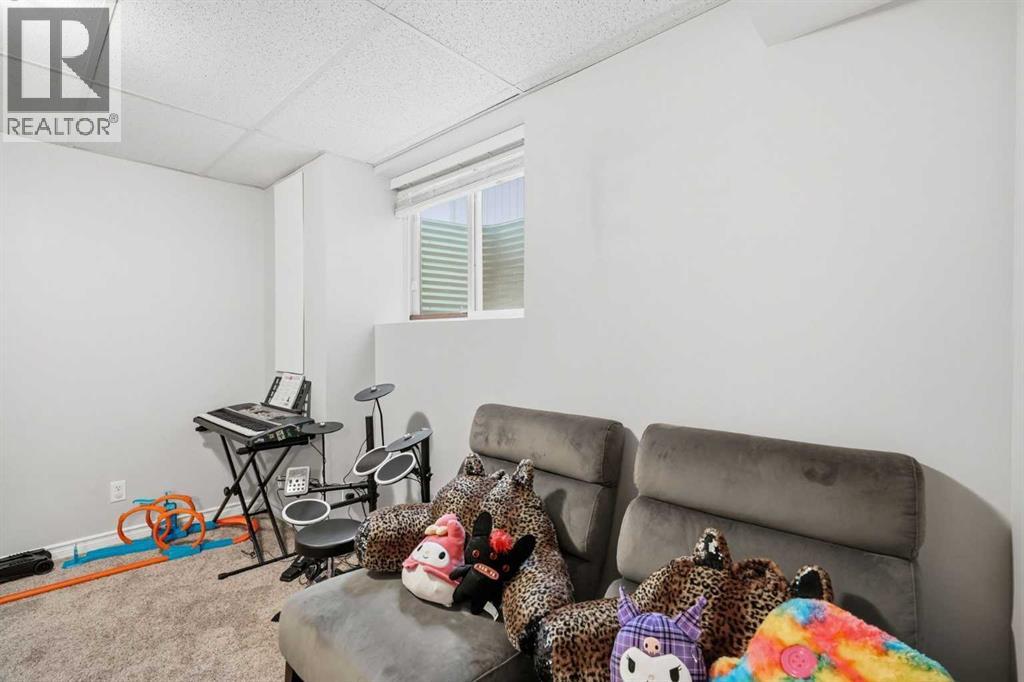 1795 New Brighton Drive SE, Calgary, Alberta  T2Z 0J7 - Photo 20 - A2306401