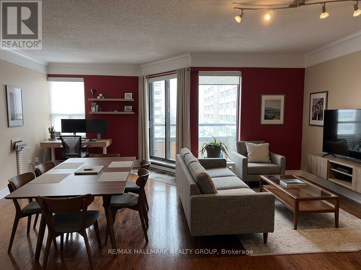 2005 - 556 Laurier Avenue W, Ottawa, Ontario  K1R 7X2 - Photo 4 - X13066364