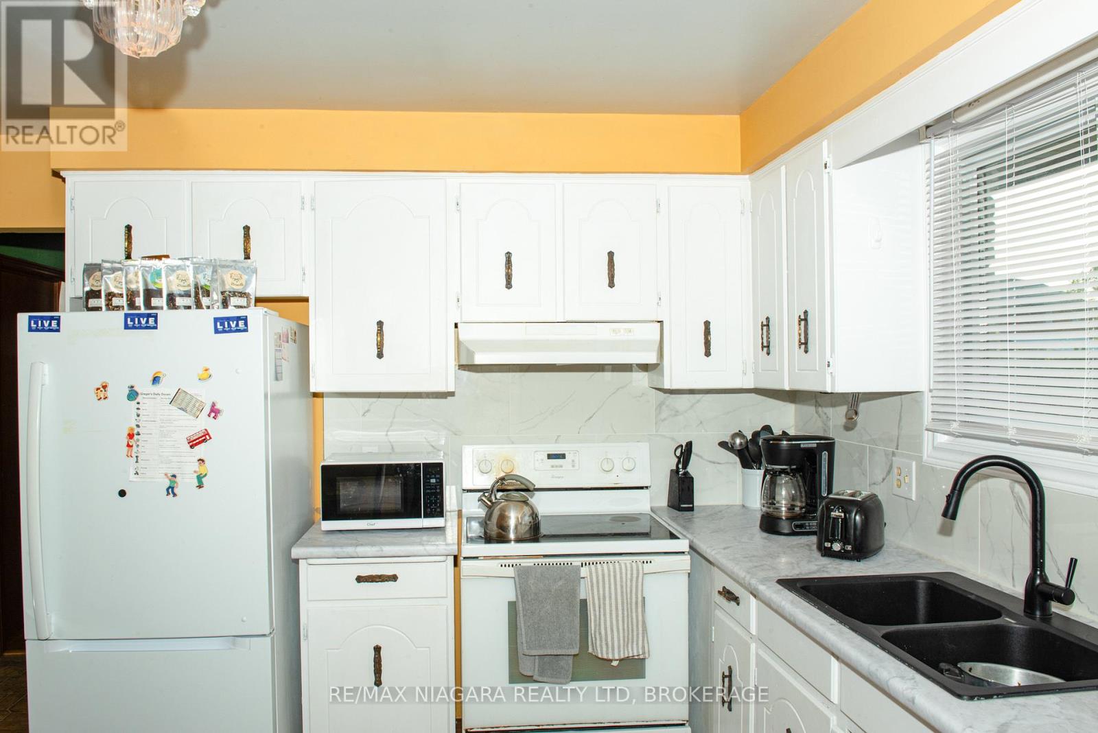 38 Roehampton Drive, St. Catharines, Ontario  L2M 7K7 - Photo 10 - X13066370