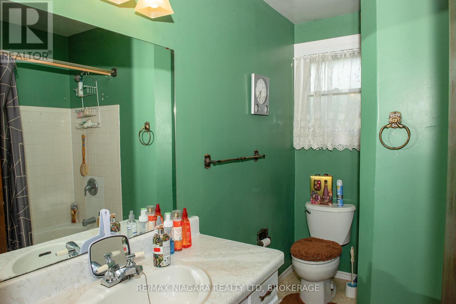 38 Roehampton Drive, St. Catharines, Ontario  L2M 7K7 - Photo 14 - X13066370