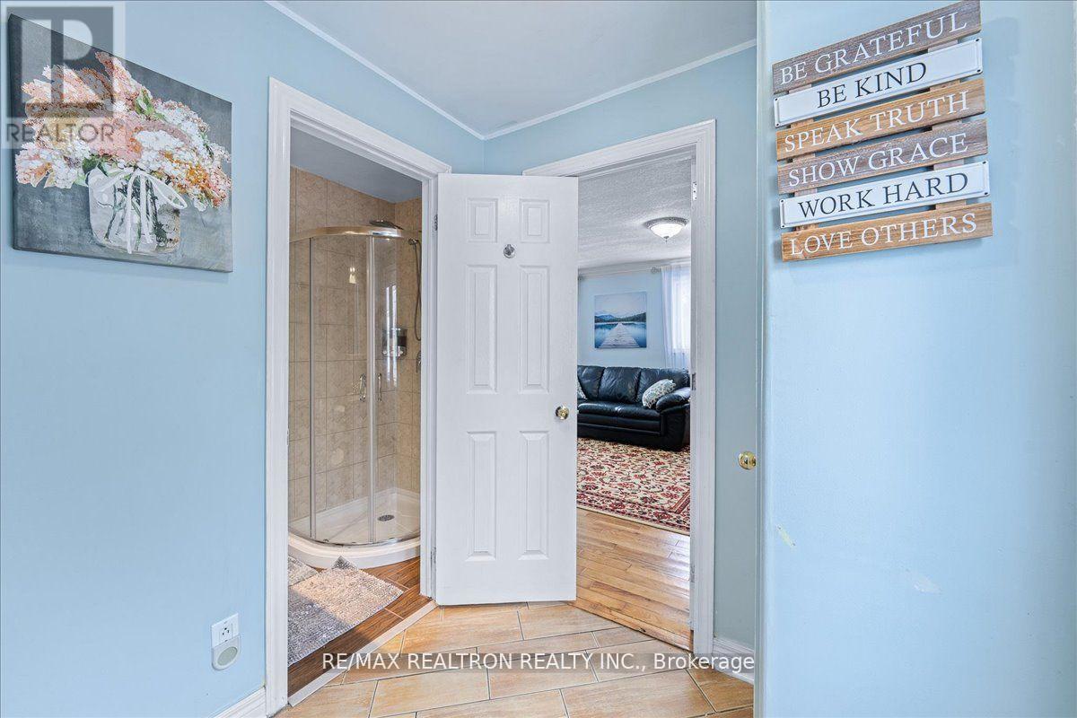 56 Brentwood Road, Essa, Ontario  L0M 1B2 - Photo 10 - N13066358