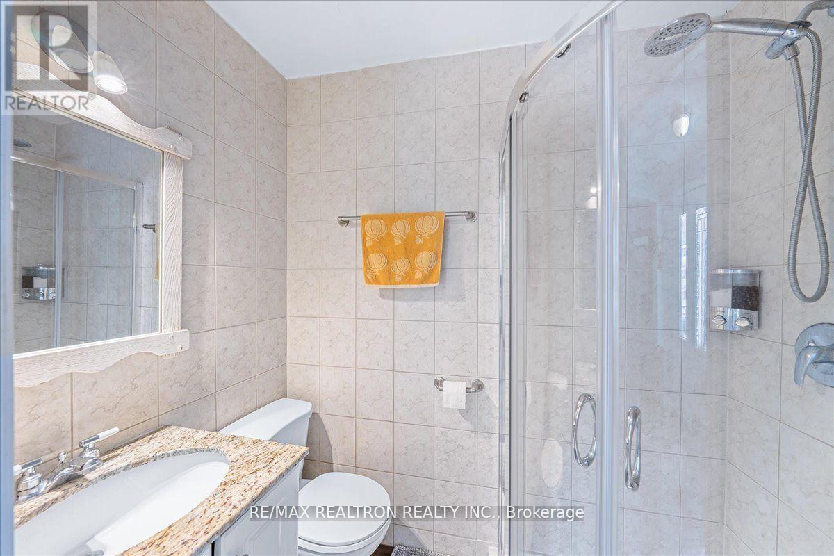 56 Brentwood Road, Essa, Ontario  L0M 1B2 - Photo 11 - N13066358