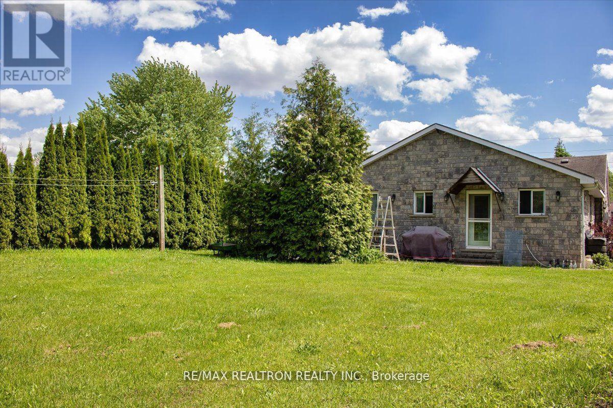 56 Brentwood Road, Essa, Ontario  L0M 1B2 - Photo 2 - N13066358