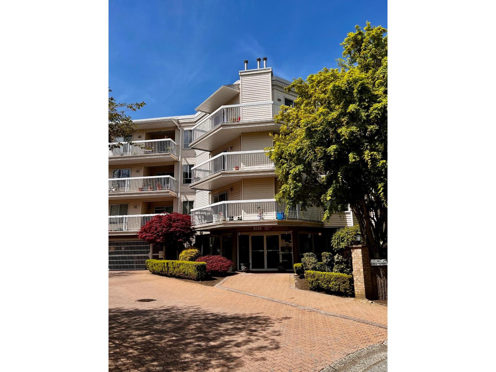 313 9299 121 STREET, Surrey, British Columbia