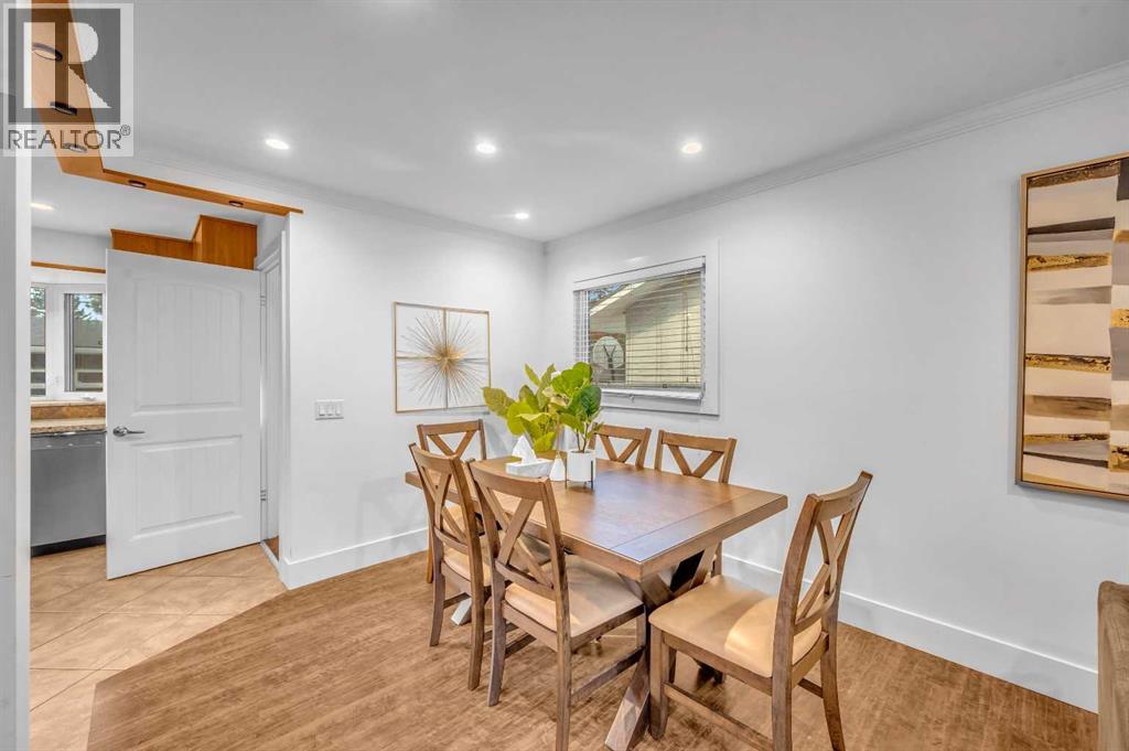10012 Willowview Road SE, Calgary, Alberta  T2J 1P4 - Photo 11 - A2299459