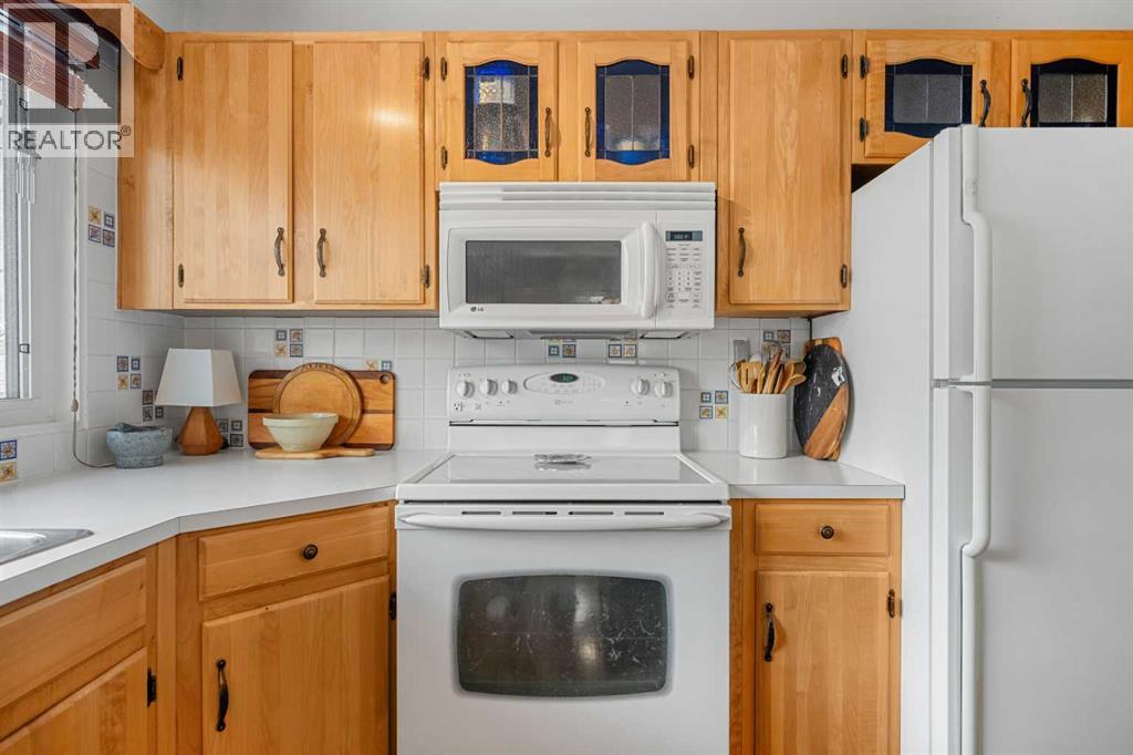 1120 Lake Wapta Place SE, Calgary, Alberta  T2J 2P5 - Photo 14 - A2304347
