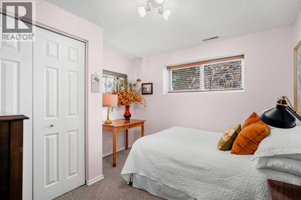 1120 Lake Wapta Place SE, Calgary, Alberta  T2J 2P5 - Photo 28 - A2304347