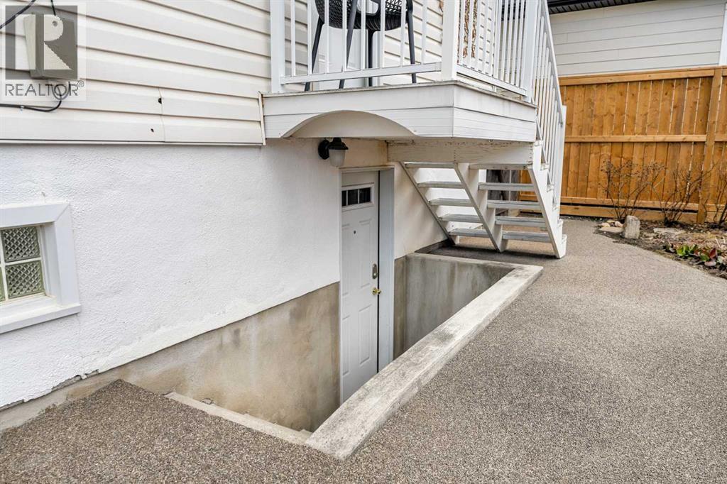 1120 Lake Wapta Place SE, Calgary, Alberta  T2J 2P5 - Photo 42 - A2304347