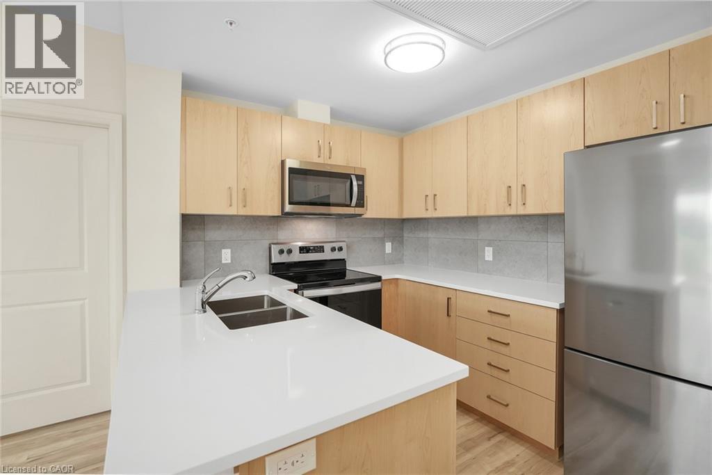 301 Westmount Road W Unit# 320, Kitchener, Ontario  N2M 5M9 - Photo 2 - 40801272