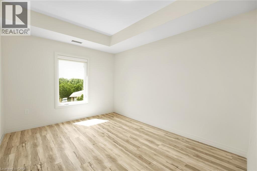 301 Westmount Road W Unit# 320, Kitchener, Ontario  N2M 5M9 - Photo 7 - 40801272
