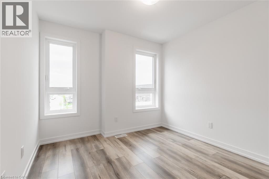 70 Kenesky Drive Unit# 4, Waterdown, Ontario  L8B 2A9 - Photo 25 - 40814253