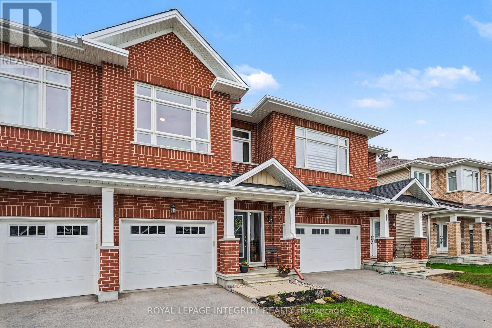 3 Borland Drive, Carleton Place, Ontario  K7C 0K7 - Photo 2 - X13066408