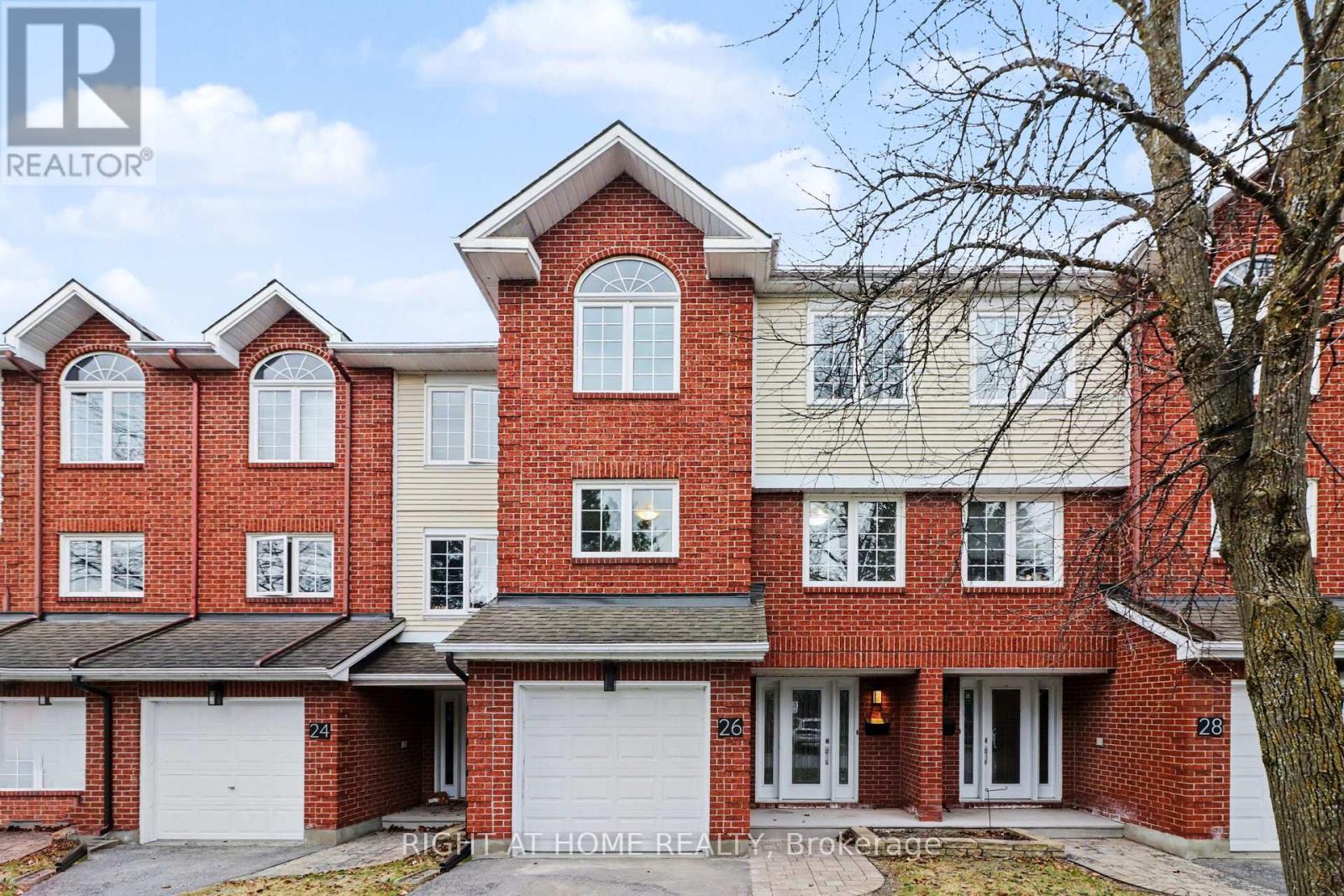 29 - 26 WRENWOOD CRESCENT, Ottawa, Ontario
