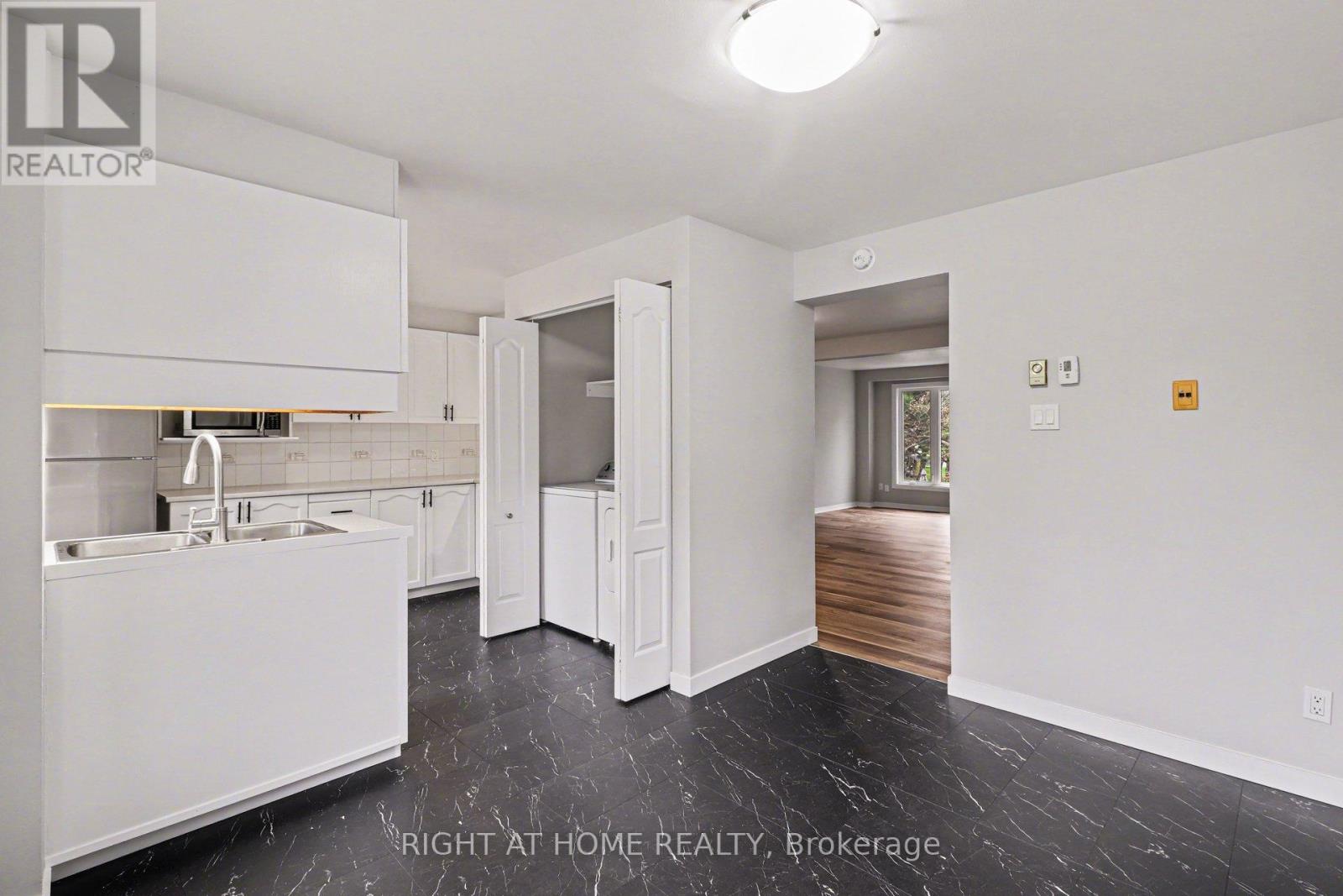 29 - 26 Wrenwood Crescent, Ottawa, Ontario  K2G 5V5 - Photo 18 - X13066472