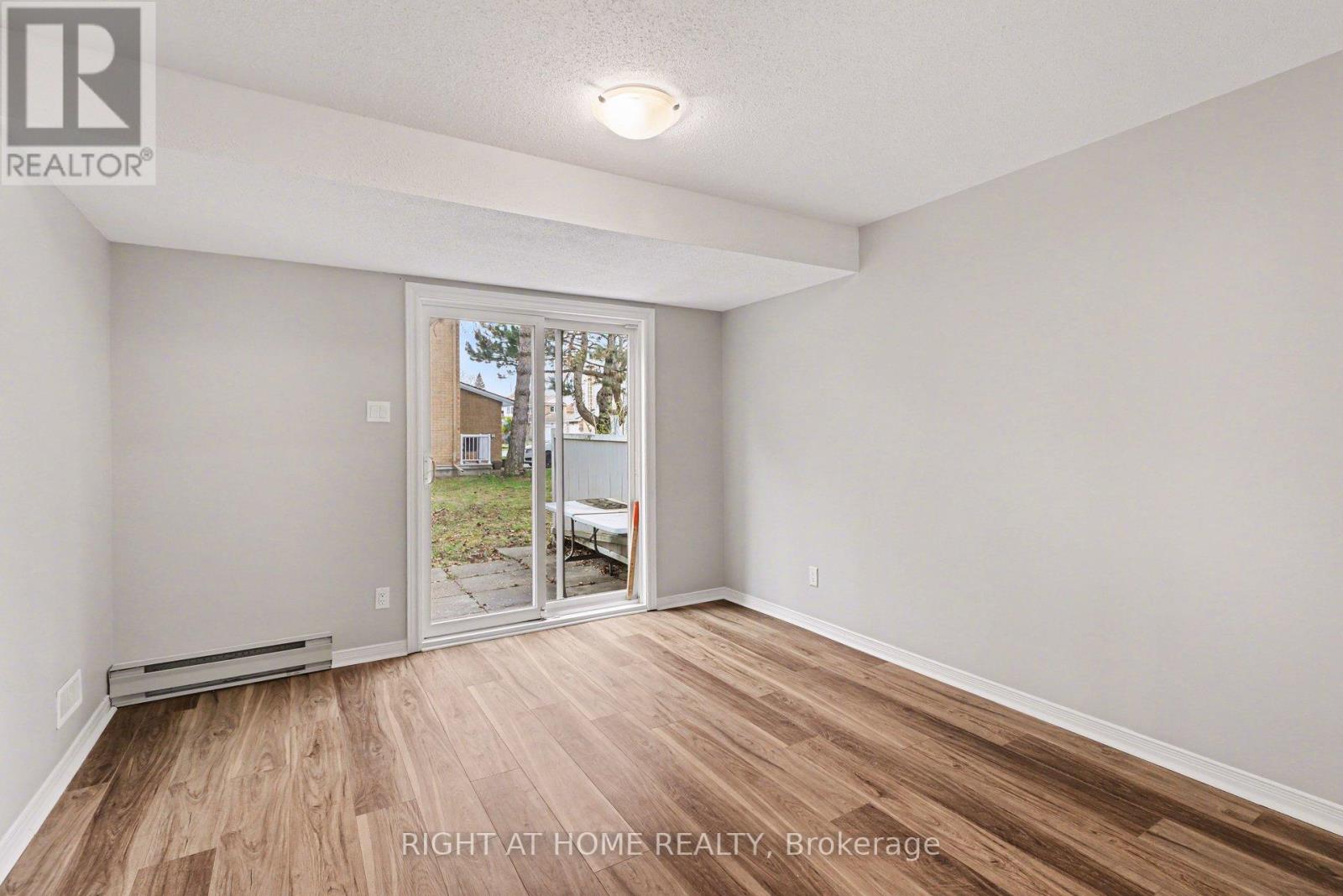 29 - 26 Wrenwood Crescent, Ottawa, Ontario  K2G 5V5 - Photo 4 - X13066472
