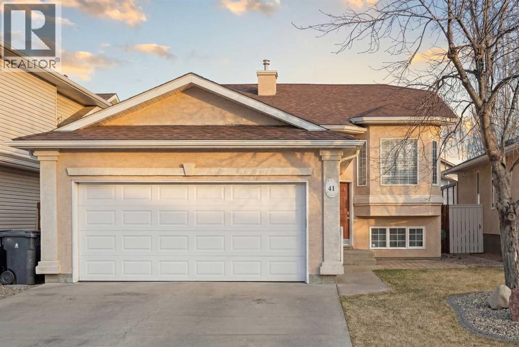 41 Heritage Circle W, Lethbridge, Alberta  T1K 7M8 - Photo 1 - A2297061