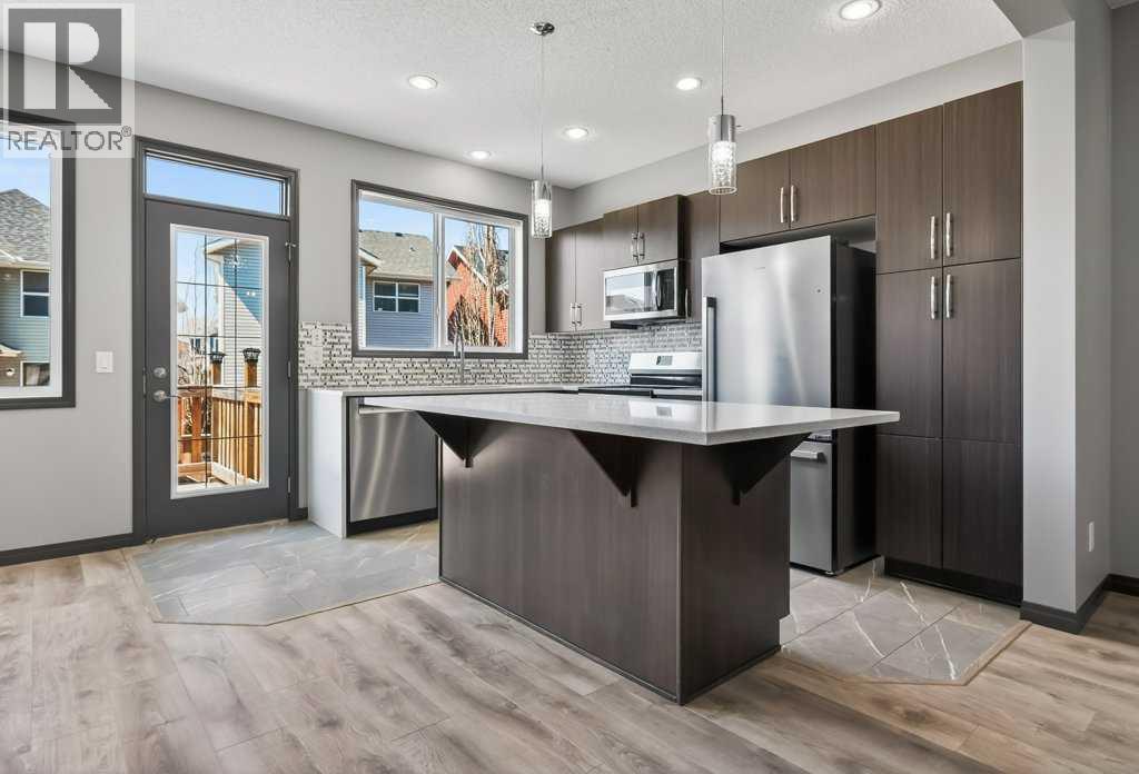 19 Auburn Crest Manor Se, Calgary, Alberta  T3M 1T7 - Photo 4 - A2306540