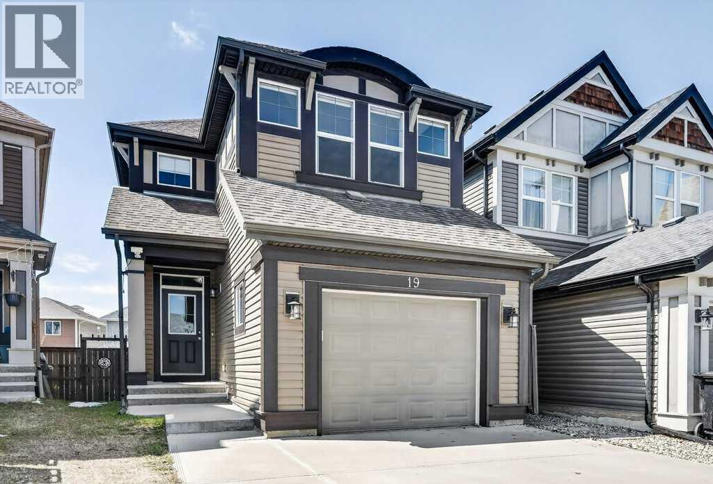 19 Auburn Crest Manor SE, Calgary, Alberta