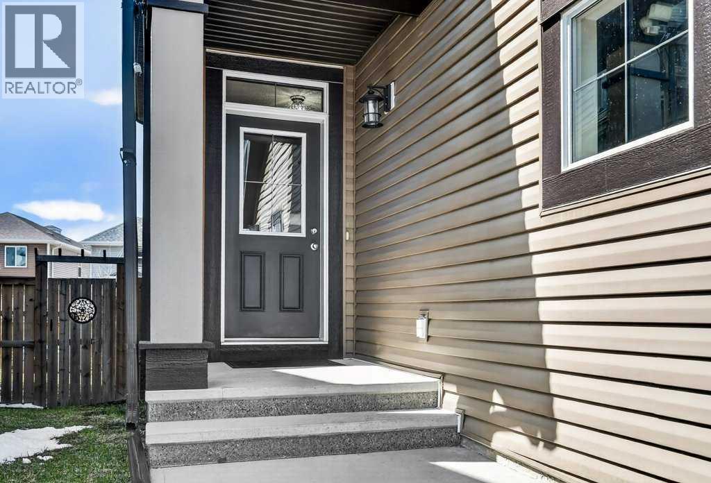 19 Auburn Crest Manor Se, Calgary, Alberta  T3M 1T7 - Photo 2 - A2306540