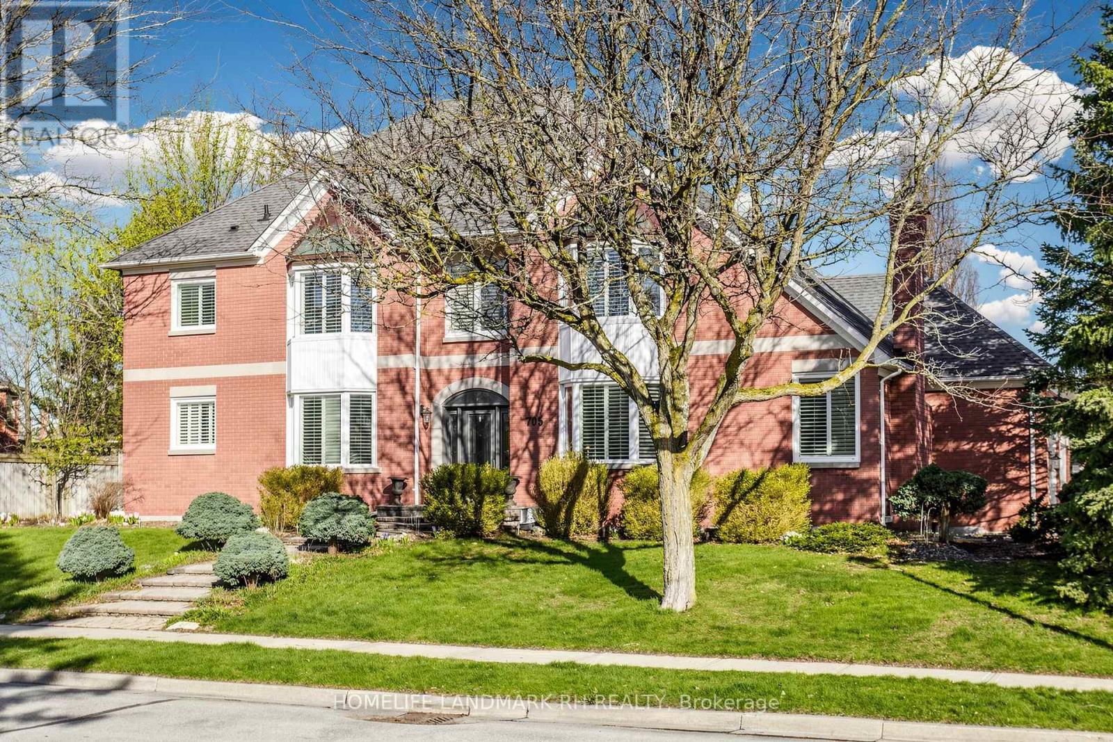705 GAGNON PLACE, Newmarket, Ontario