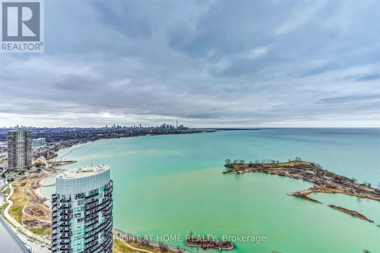 1103 - 56 ANNIE CRAIG DRIVE, Toronto, Ontario