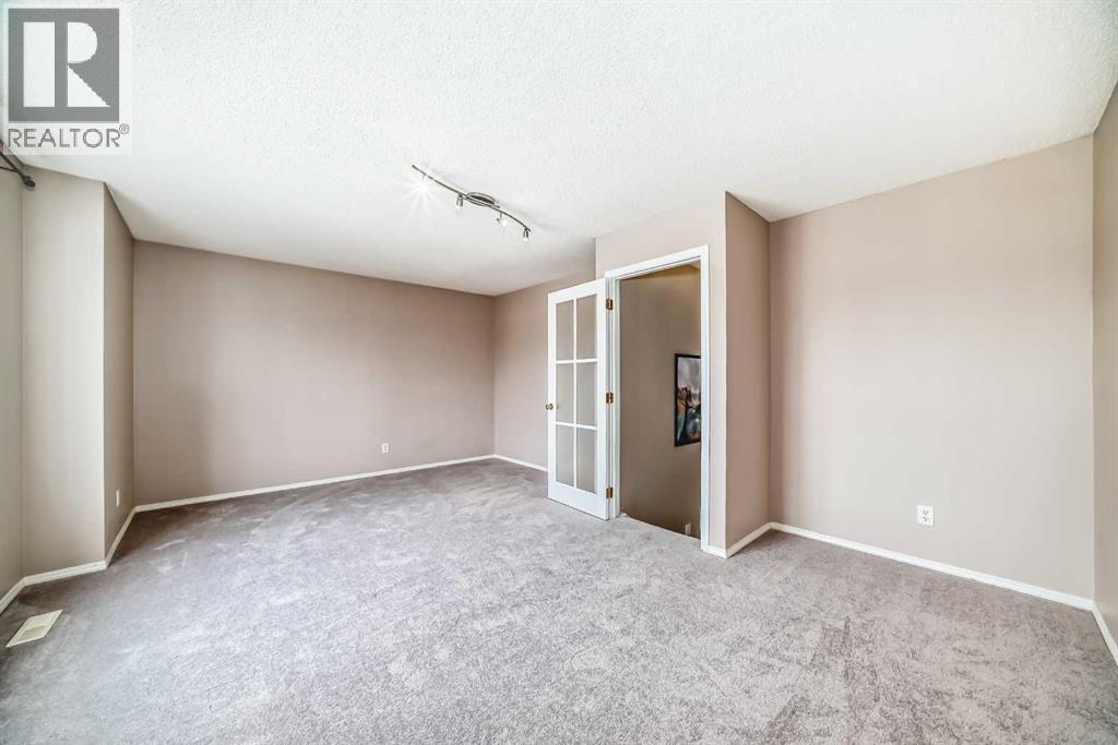 9 Somerside Crescent Sw, Calgary, Alberta  T2Y 4G8 - Photo 33 - A2297148