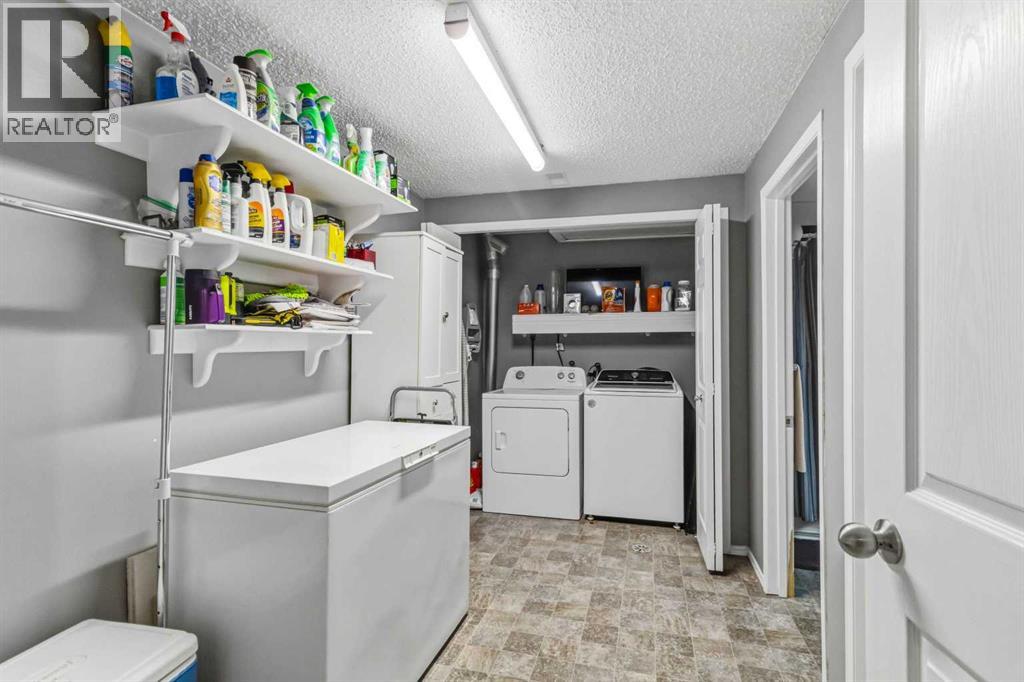 330 Hillcrest Drive, Fort Mcmurray, Alberta  T9H 3X5 - Photo 31 - A2304778