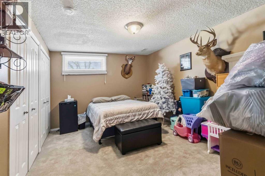 330 Hillcrest Drive, Fort Mcmurray, Alberta  T9H 3X5 - Photo 34 - A2304778