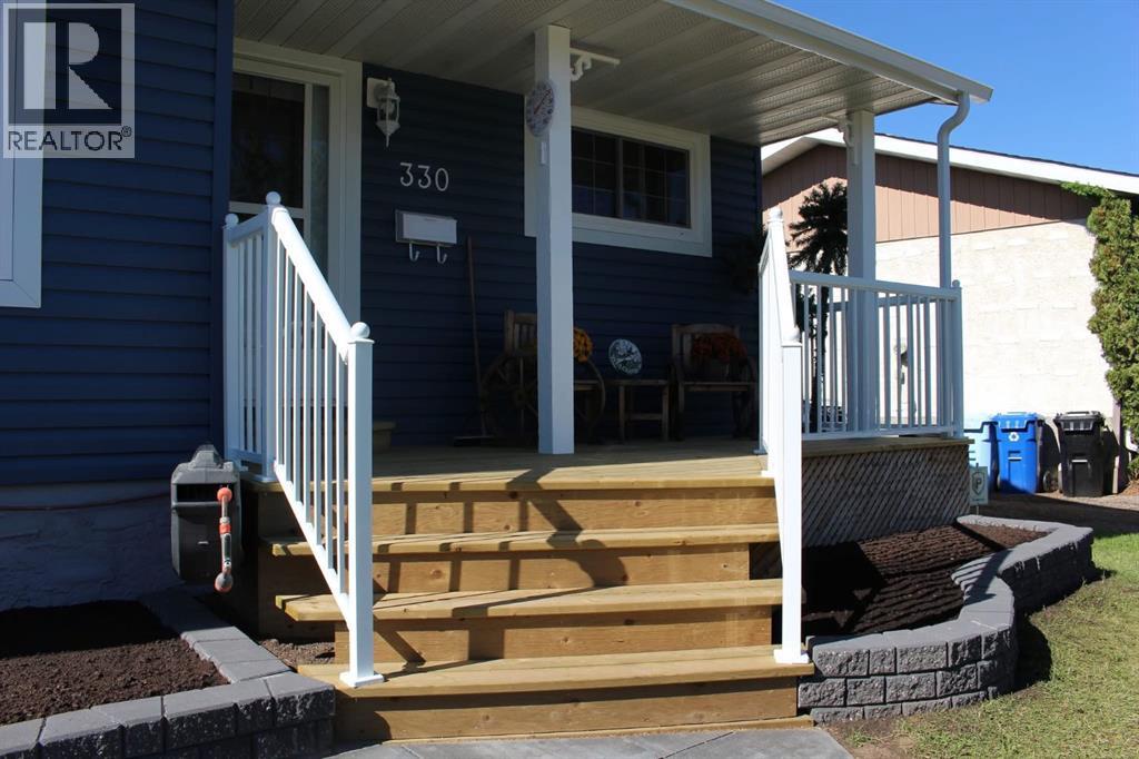 330 Hillcrest Drive, Fort Mcmurray, Alberta  T9H 3X5 - Photo 44 - A2304778