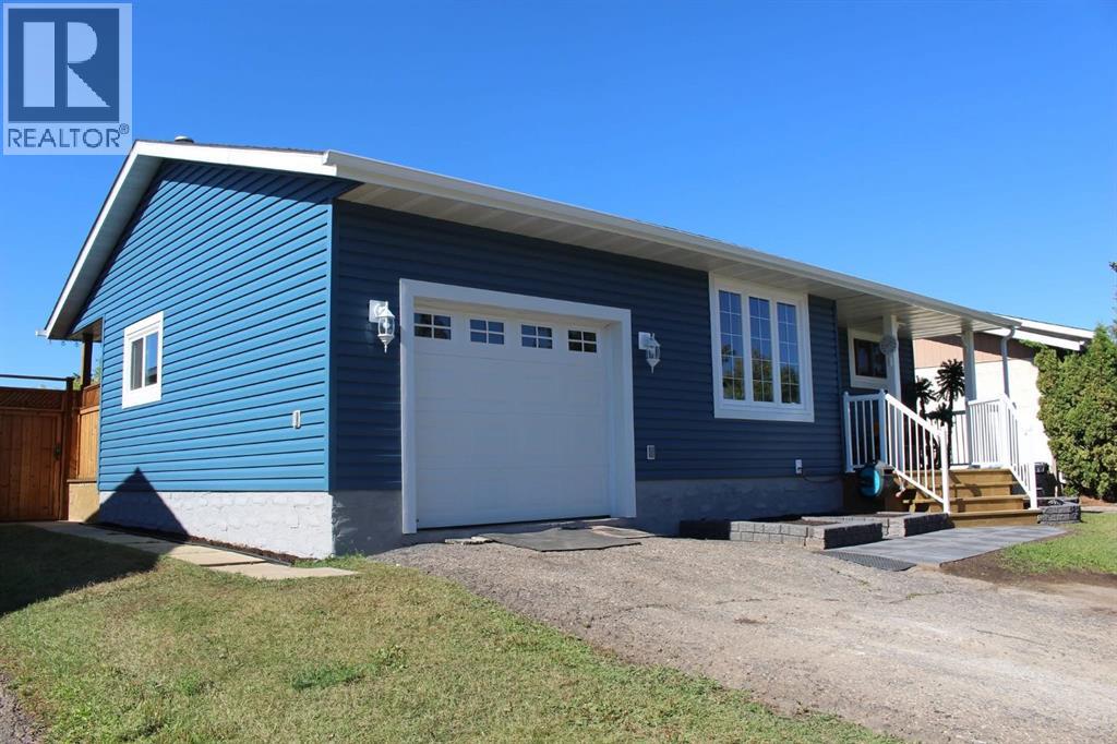 330 Hillcrest Drive, Fort Mcmurray, Alberta  T9H 3X5 - Photo 43 - A2304778