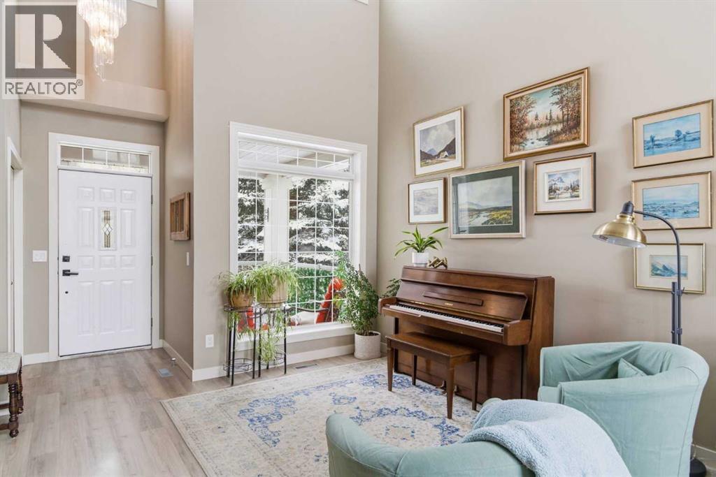 206 Sierra Nevada Close Sw, Calgary, Alberta  T3H 3H6 - Photo 3 - A2297192