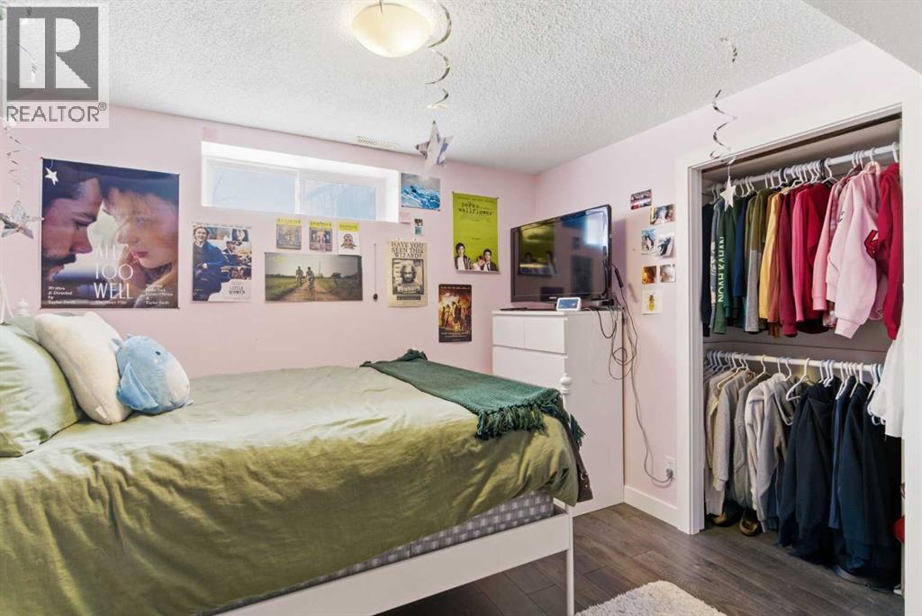 206 Sierra Nevada Close Sw, Calgary, Alberta  T3H 3H6 - Photo 32 - A2297192