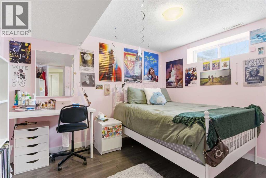 206 Sierra Nevada Close Sw, Calgary, Alberta  T3H 3H6 - Photo 31 - A2297192